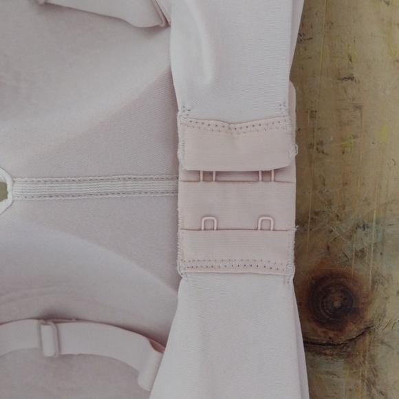 Secret Treasures Pink Wire Free Full Coverage Bra Size 40DD - Picture 6 of 9